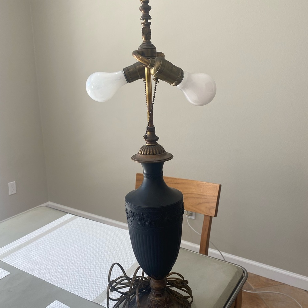 Wedgewood Lamp ~ shade not included